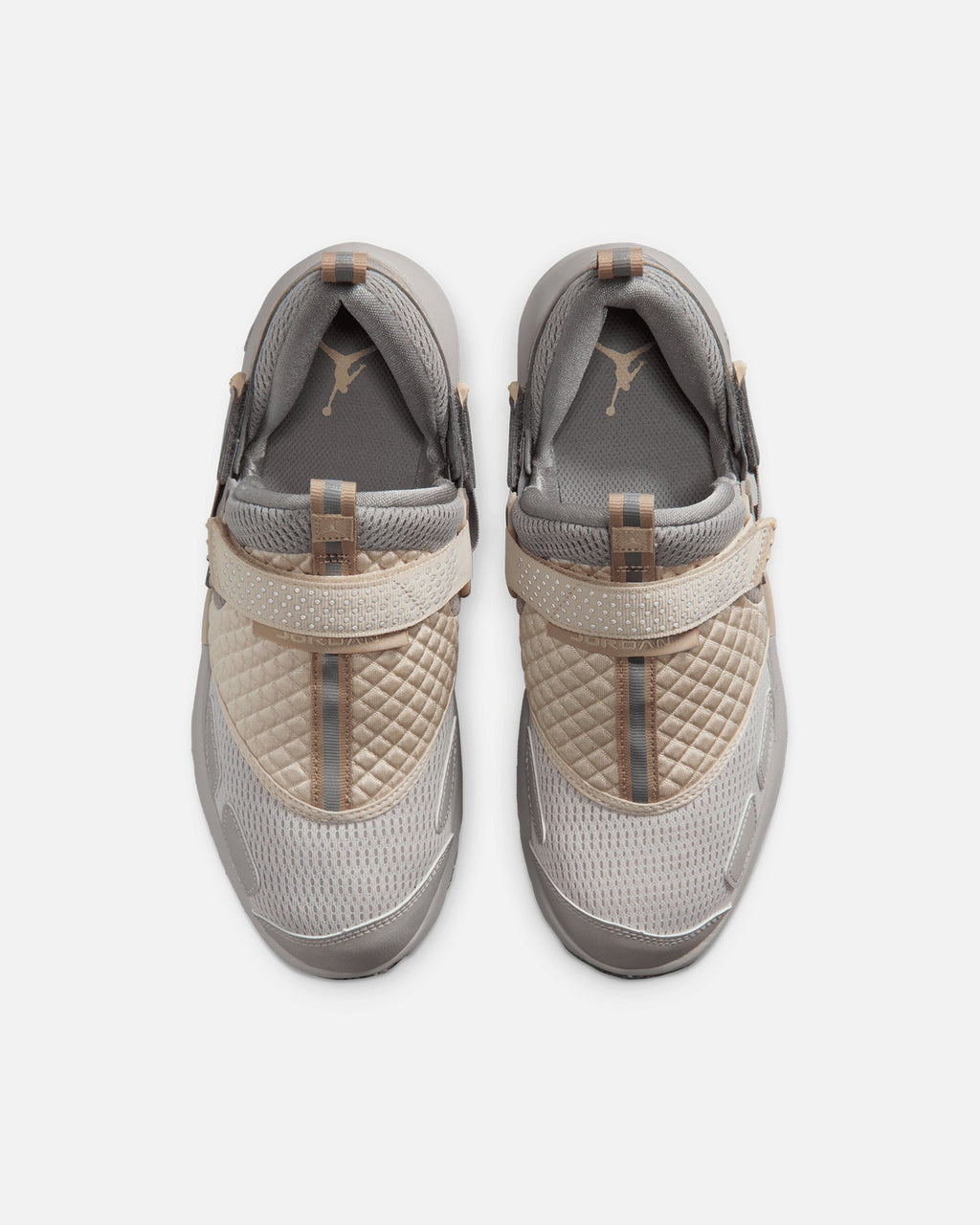 Jordan Women's Trunner LX Lt Iron Ore