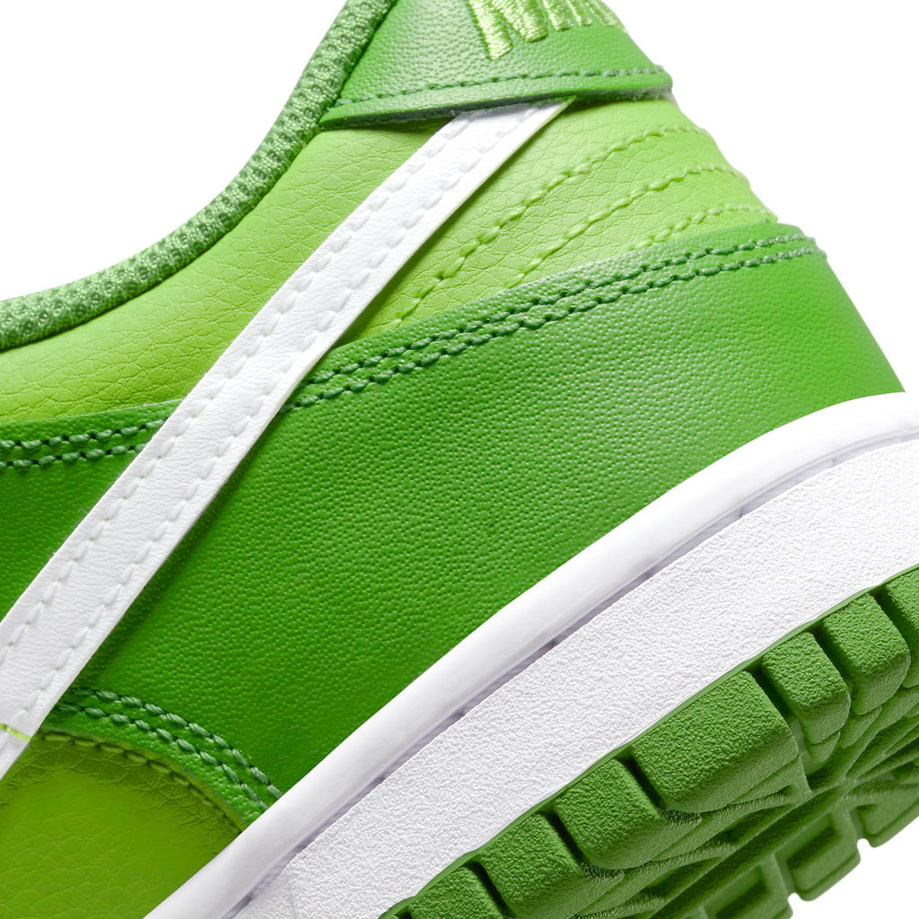 Nike Dunk Low 'Chlorophyll'